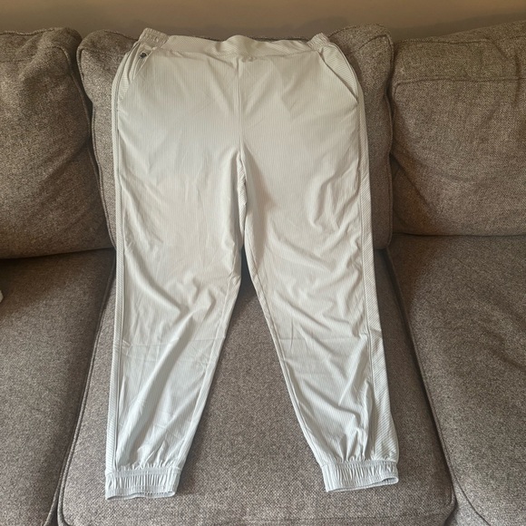 Athleta Pants - Athleta mint color/striped  joggers for Everyday Comfort. Sz 12. Like new